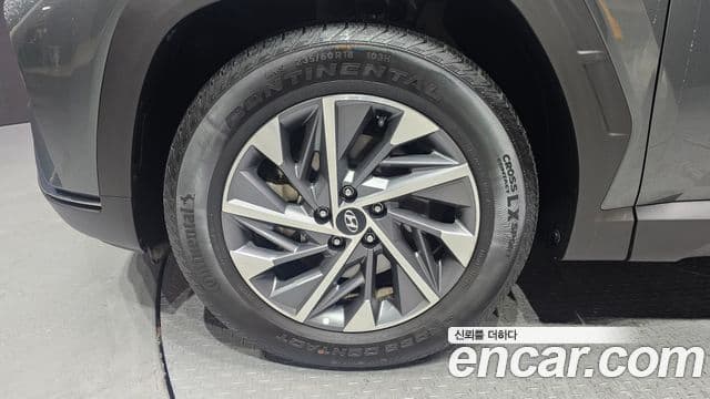 Hyundai Tucson гибрид (NX4) Inspiration 2WD, 2023 все фото