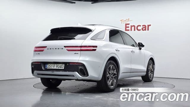 Genesis GV70, 2022 2