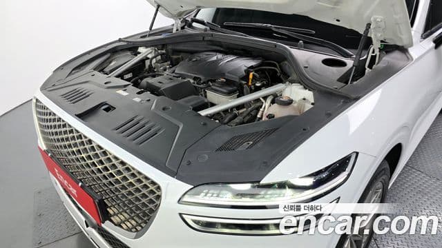 Genesis GV70, 2022 6