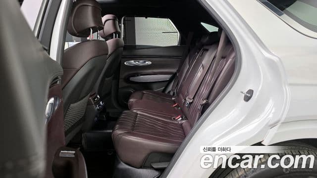 Genesis GV70, 2022 12