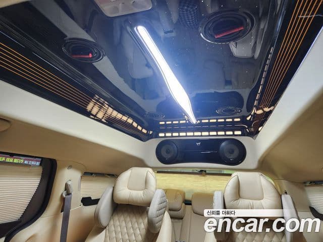 Kia Carnival 4세대 7인승 High Limousine(компания по спецнадстройкам), 2021 6