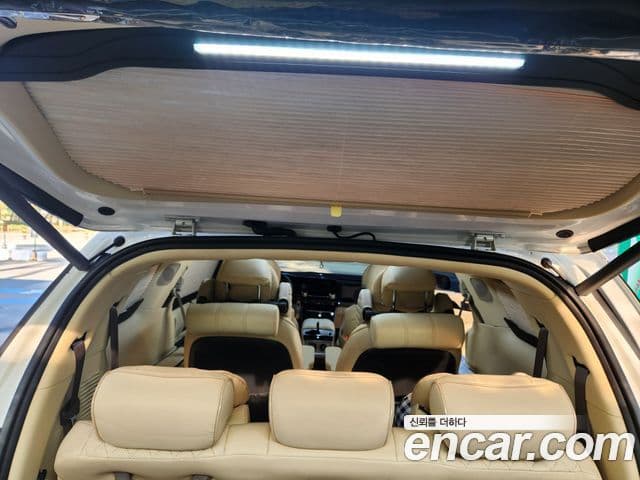 Kia Carnival 4세대 7인승 High Limousine(компания по спецнадстройкам), 2021 10