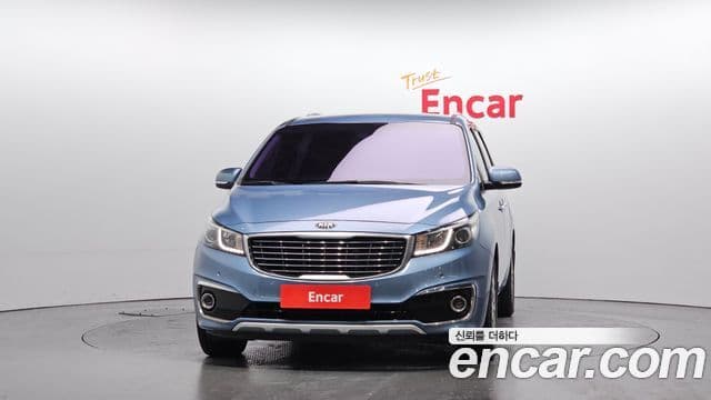 Kia All New Carnival Prestige, 2015 3