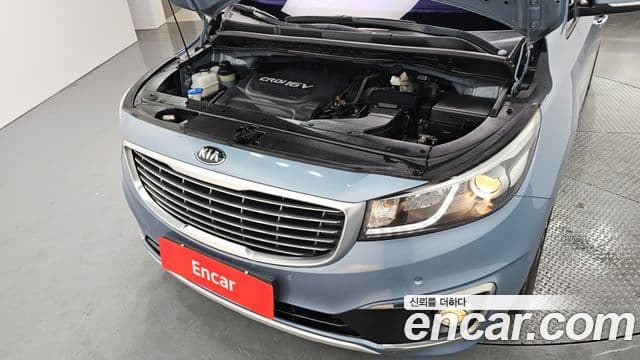 Kia All New Carnival Prestige, 2015 6