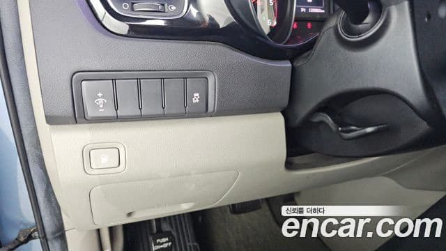 Kia All New Carnival Prestige, 2015 17