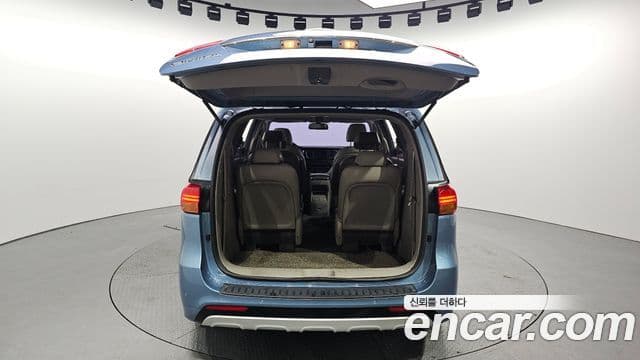 Kia All New Carnival Prestige, 2015 20