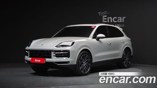 Porsche Cayenne (PO536), 2024 1