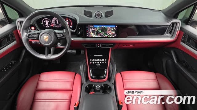 Porsche Cayenne (PO536), 2024 7