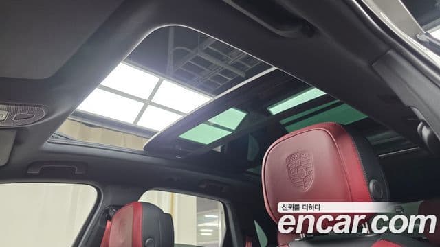 Porsche Cayenne (PO536), 2024 19