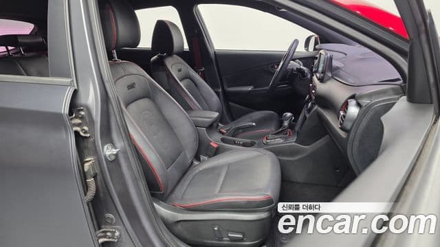 Hyundai Kona Iron Man Edition, 2019 11