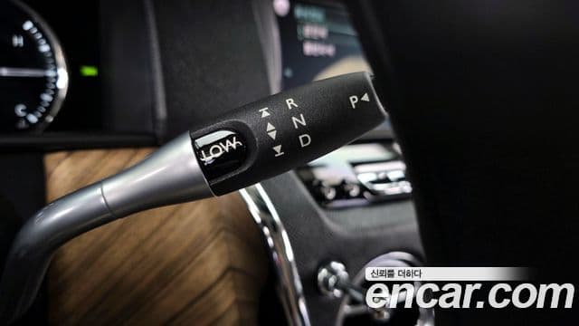 Rolls-Royce Cullinan, 2023 9