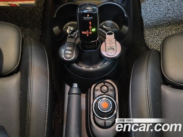 Mini Cooper 3세대, 2021 14