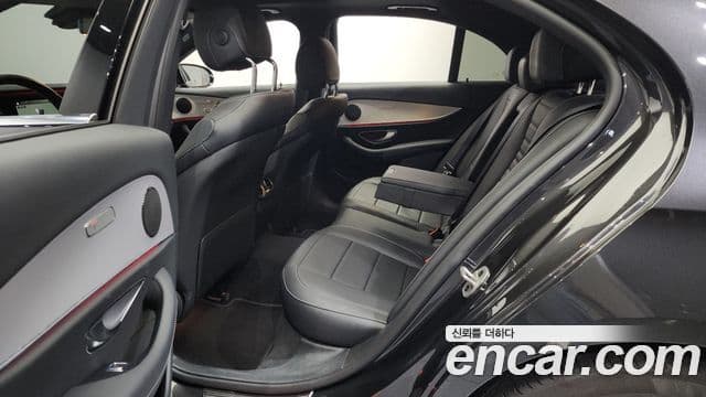 Mercedes-Benz E-класс W213 Avantgarde, 2021 11