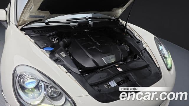 Porsche New Cayenne 958, 2012 6