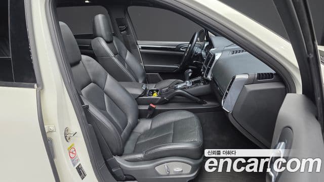 Porsche New Cayenne 958, 2012 11