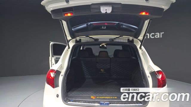 Porsche New Cayenne 958, 2012 20