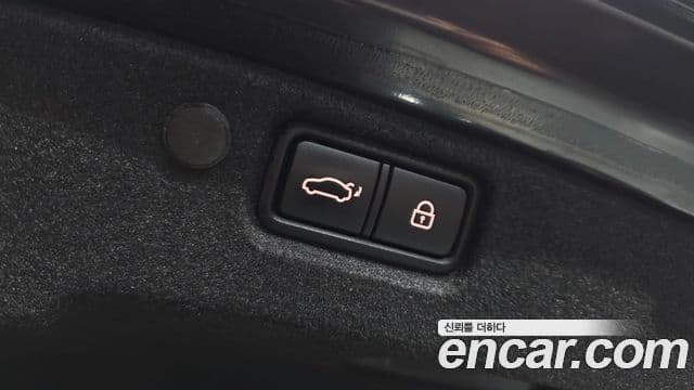 Kia All New K7 Noblesse, 2019 17