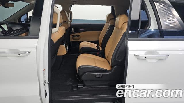 Kia Carnival 4세대 Signature, 2023 11