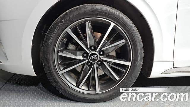 Hyundai The / новый New Grandeur IG Le Blanc, 2022 все фото