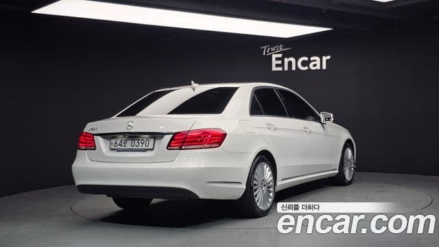 Mercedes-Benz E-класс W212 E300 Elegance, 2016 2