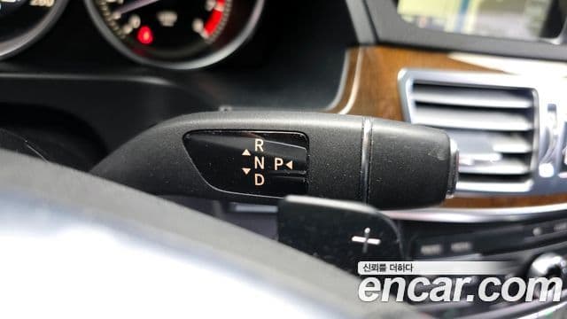 Mercedes-Benz E-класс W212 E300 Elegance, 2016 9