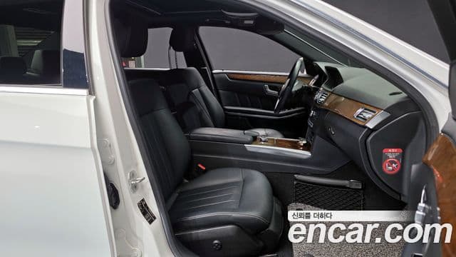 Mercedes-Benz E-класс W212 E300 Elegance, 2016 10