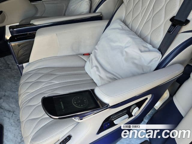 Kia Carnival 4세대 9인승 High Limousine(компания по спецнадстройкам), 2022 14