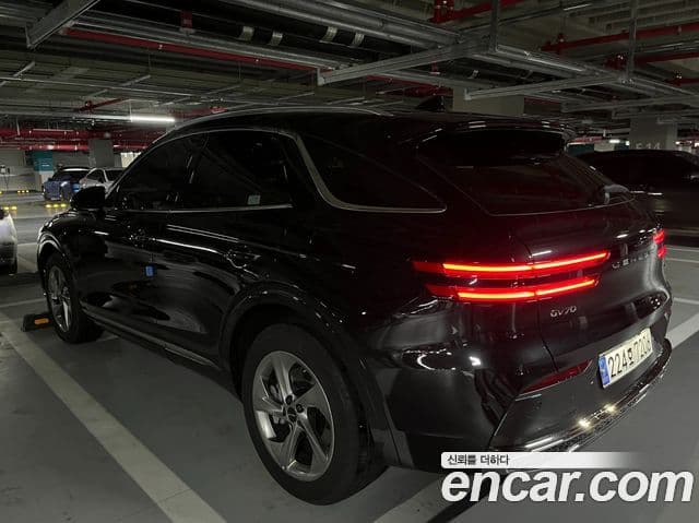 Genesis GV70, 2025 все фото