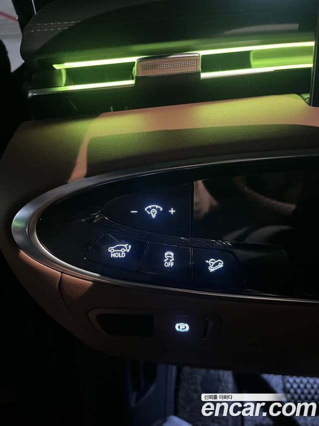 Genesis GV70, 2025 18