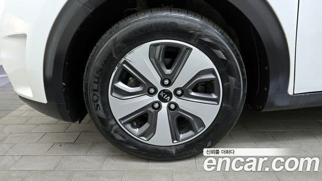 Kia Niro Prestige, 2017 все фото