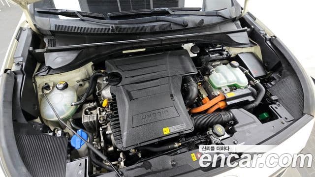 Kia Niro Prestige, 2017 6