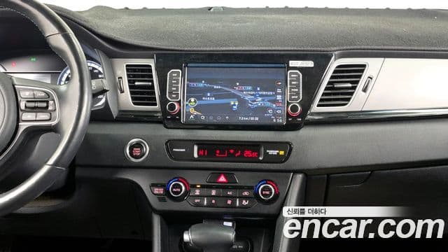 Kia Niro Prestige, 2017 14