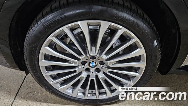 BMW X7 (G07) xDrive 40i Design Pure Excellence 6인승, 2025 все фото