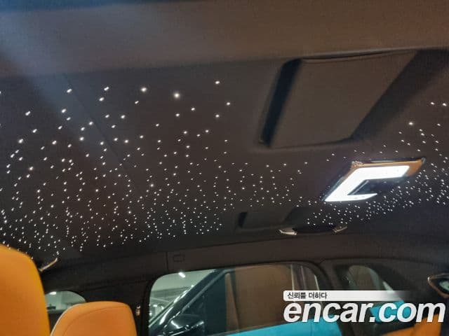 Rolls-Royce 고스트 2세대 6.7 EWB V12, 2024 17