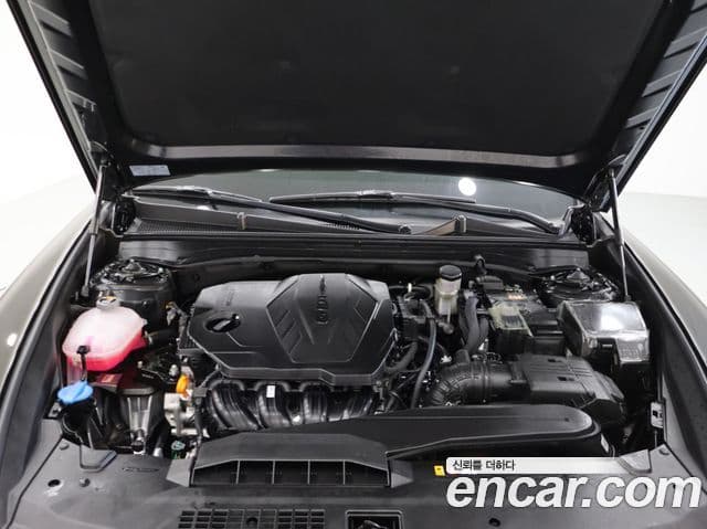 Hyundai Grandeur (GN7) Premium, 2025 17