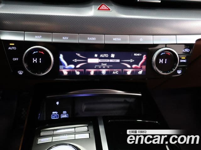 Genesis G80 (RG3) бензин 2.5 турбо AWD, 2024 16