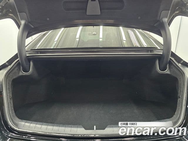 Kia K8 Platinum, 2023 18