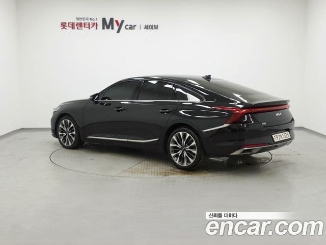 Kia K8 Signature, 2023 3