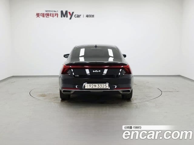 Kia K8 Signature, 2023 4