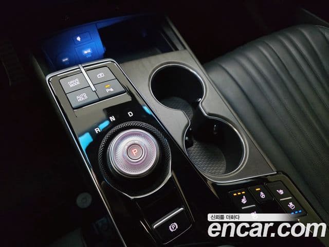 Kia K8 Signature, 2023 13