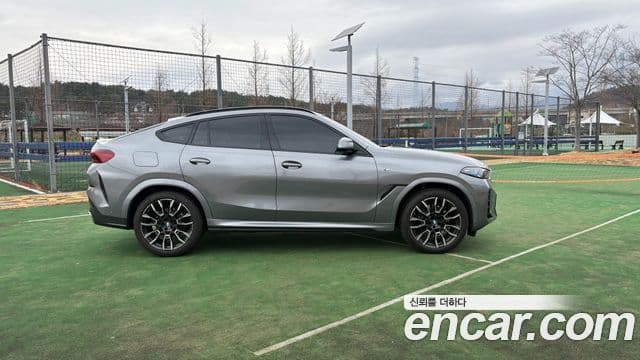 BMW X6 (G06) xDrive40i M Sport, 2025 6