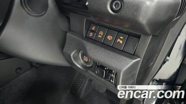 스즈키 짐니, 2025 6