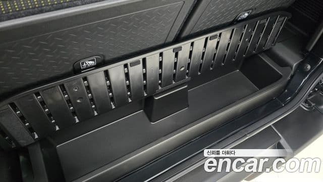 스즈키 짐니, 2025 16