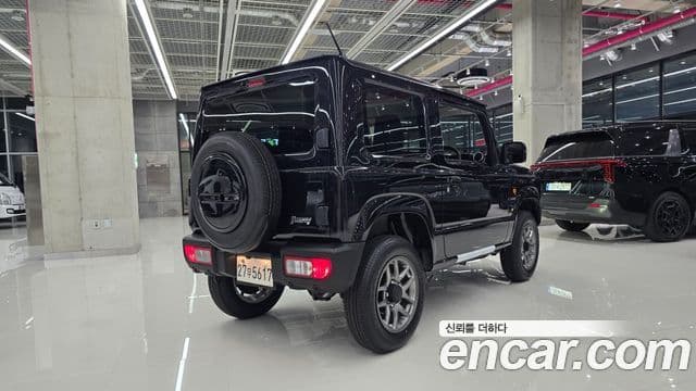 스즈키 짐니, 2025 18