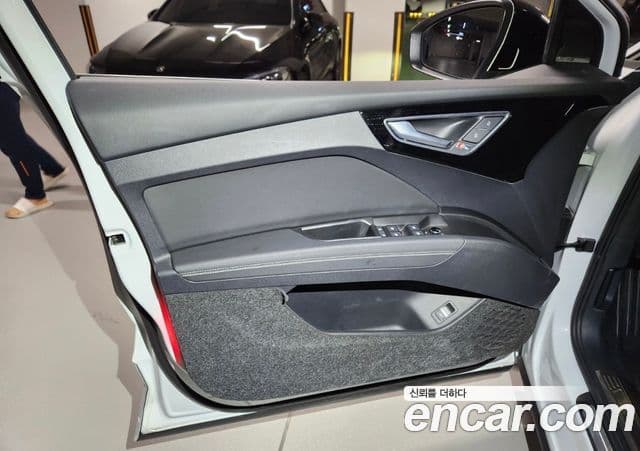 Audi Q4 e-Tron (F4), 2022 18