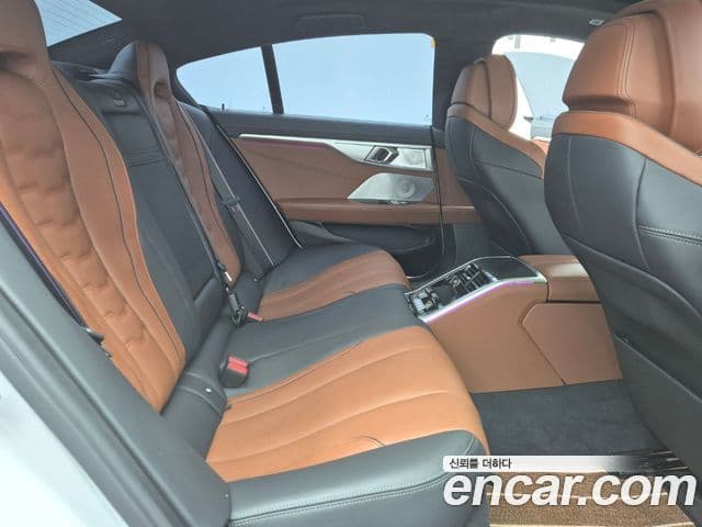 BMW 8시리즈 (G15) M850i xDrive Gran Coupe, 2025 18