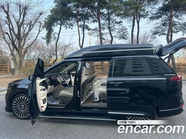 Kia Carnival 4세대 бензин 9인승 High Limousine(компания по спецнадстройкам), 2023 7