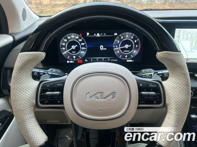 Kia Carnival 4세대 бензин 9인승 High Limousine(компания по спецнадстройкам), 2023 15