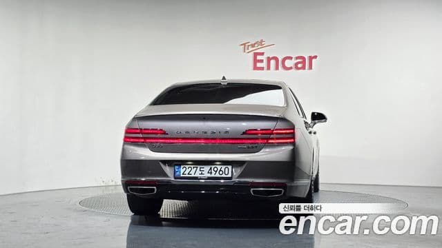 Genesis G90 Prestige, 2019 4