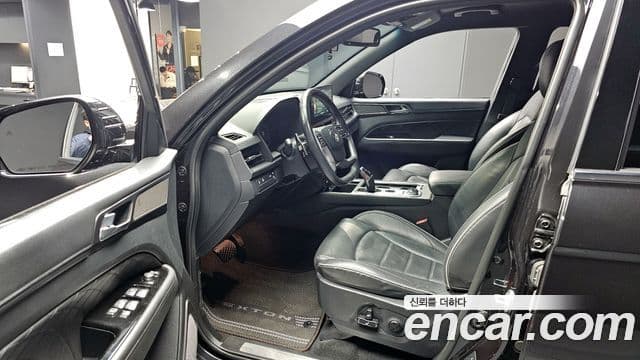 KG모빌리티(SsangYong) Rexton New Arena Noblesse, 2024 10